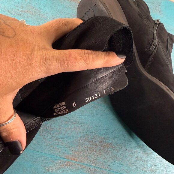 Paul Green Black Suede Heeled Side Zip Booties Sz 6 - US 8.5 - Picture 9 of 9